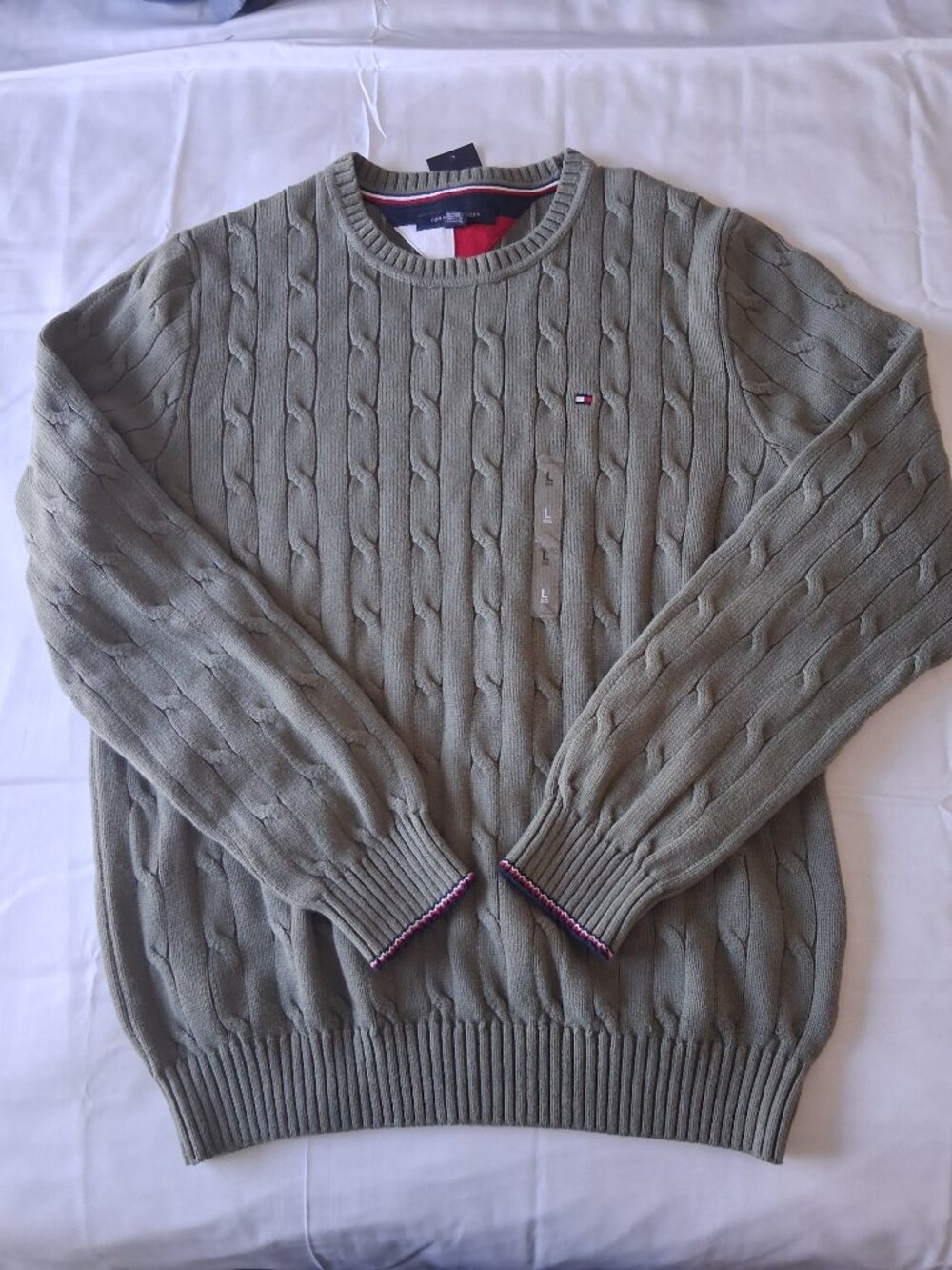 Tommy Hilfiger Men's Large Olive Green Cable Knit Cotton Sweater NWT - Picture 2 of 6